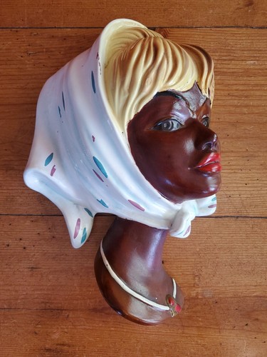 Vtg ceramic glazed cameo - glazed,