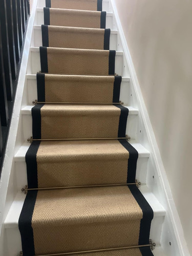 Stair carpet rods - carpet, round