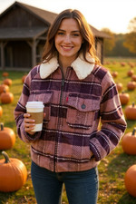 WOMENS LEVIS FLANNEL 90's TRUCKERS CROP JACKET IN PINK SIZE UK MEDIUM NEW & TAGG