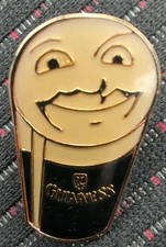 guinness draught pin badge