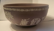 WEDGWOOD Jasperware Handcrafted Lilac Purple and White Large Fruit Bowl