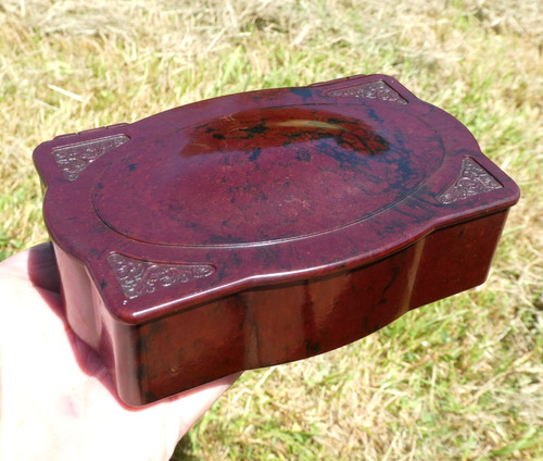 Small burgundy brown bakelite - small,