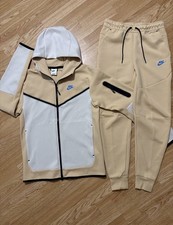 Nike Tech Fleece Sesame/Light