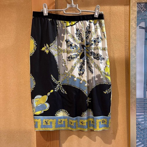 Emilio pucci silk skirt size - pucci,