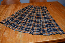 Vintage Retro Black / Orange