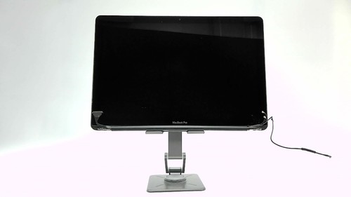 Genuine apple macbook - genuine, pro