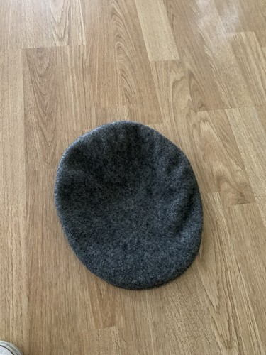 Vintage small grey kangol - grey, flat