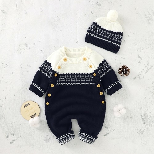 Baby newborn girl - boy, winter