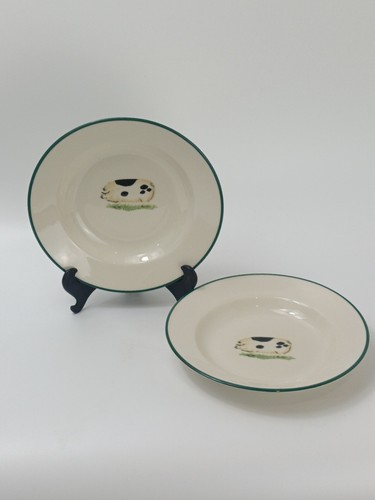 Green cloverleaf farm - t,