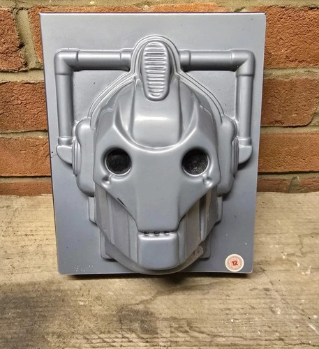 Doctor who series - doctor,