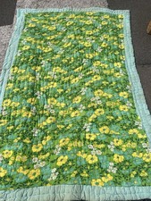 VINTAGE HAND STITCHED HANDMADE GREEN EIDERDOWN QUILT PATCHWORK BED THROW Double