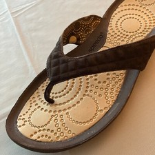 Speedo Womens 9 Thong Flip Flop Sandals Brown Flat Beach Pool Shoes Comfort New