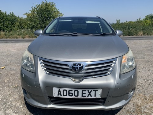 Toyota avensis estate - toyota,