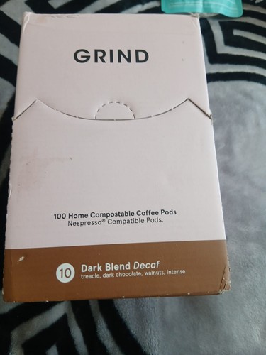 Grind coffee pods dark - grind, blend