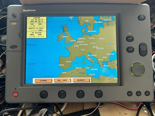 Raytheon rc630 chartplotter - raytheon,