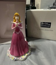 Royal Doulton Disney Showcase "Sleeping Beauty" DP2 - # 18546 - 2005