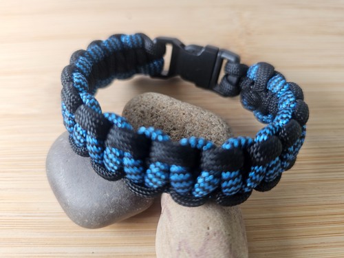 Unisex buckle bracelet - a,
