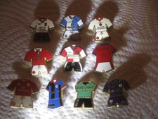 10 RARE OLD FOOTBALL CLUB KITS SMALL ENAMEL BROOCH PIN BADGES