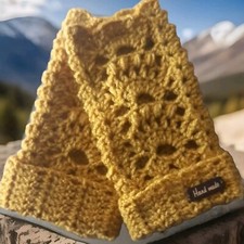 Ladies Handmade  Crochet