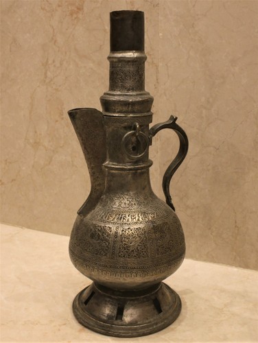 Antique museum middle - antique,