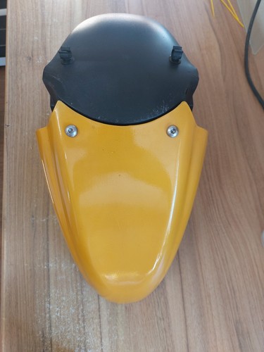 Triumph sprint 955i front - sprint,