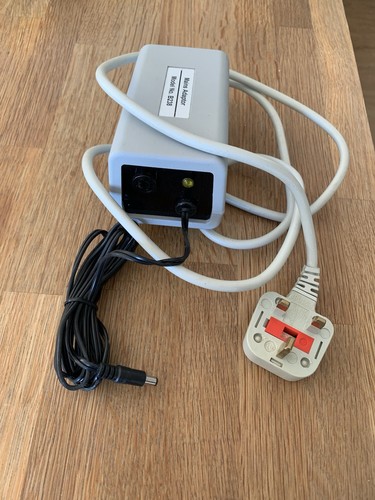 Desktop adaptor 230v 12v - desktop, to