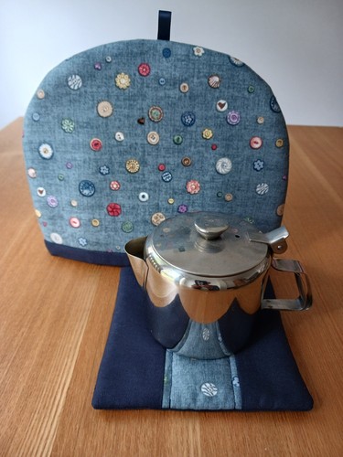 Tea cosy - ,