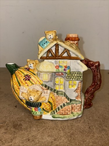 Vintage collectors teapot - vintage,