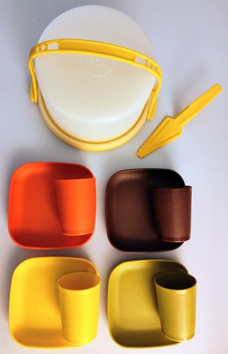 Tupperware mini party set - mini,