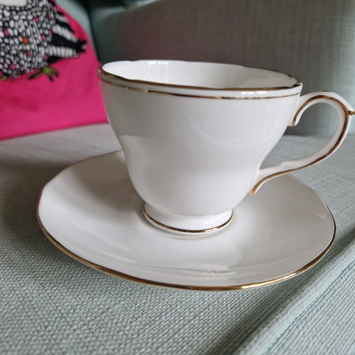 Vintage duchess ascot white - vintage, "ascot"
