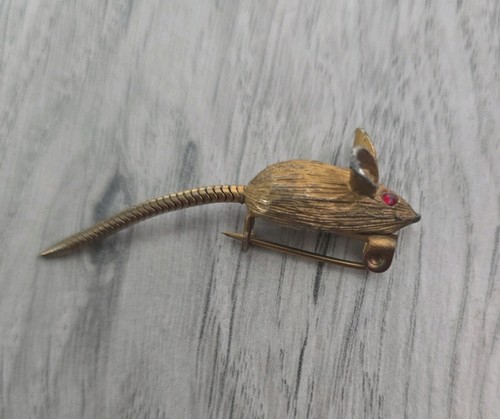 Vintage small mouse with red - small,
