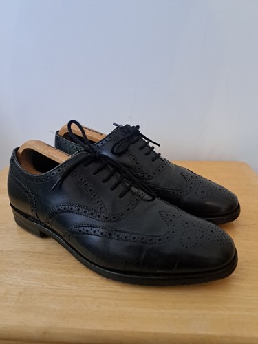 Loake black oxford - black, brogues