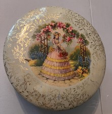 Vintage Metal Box Co Southern