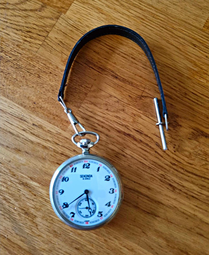 Vintage ussr sekonda jewel - vintage, 18