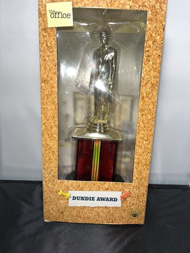 The office dundie - award, in