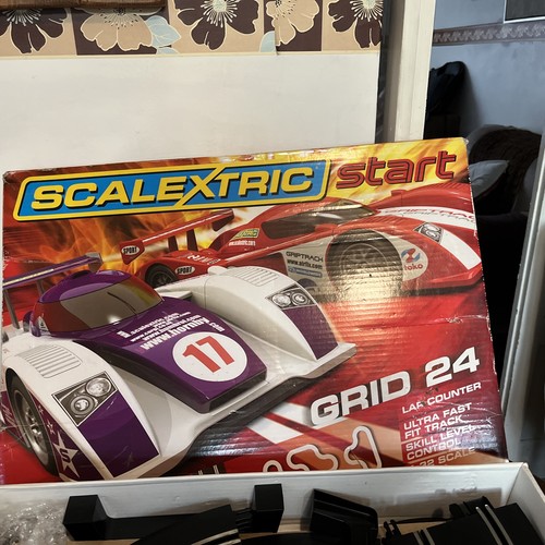Scalextric start grid - grid, 24