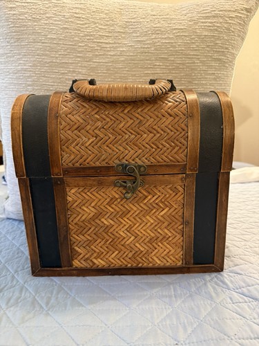 Vintage wicker wood storage - vintage, &
