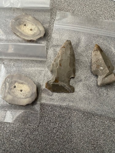 Spearheads plus antler - 2,