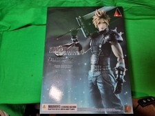 Play Arts Kai Cloud Strife