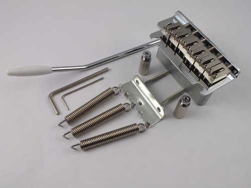 Point stratocaster tremolo - 2,