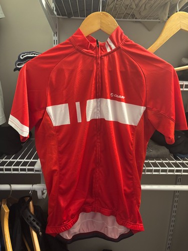 Red giant cycling jersey - red,