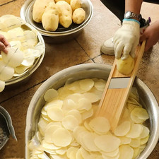 Wooden Vegetable Cutter