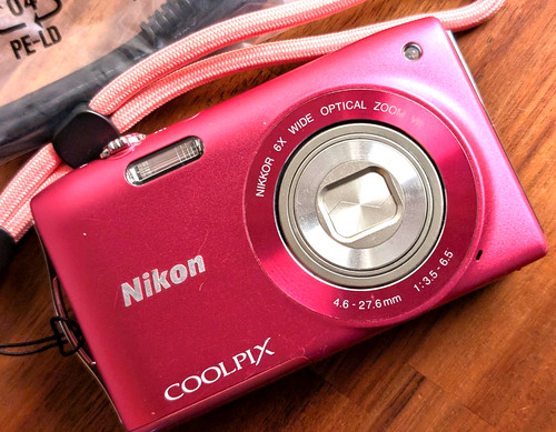 Mint nikon coolpix - n, s3300