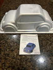 Wilton 3-D Cruiser Car Cake Pan