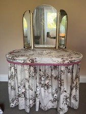 Vintage Small Kidney Shaped