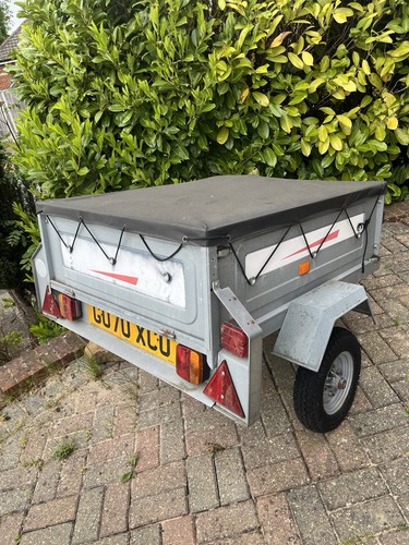 Erde 102 car - 102, trailer