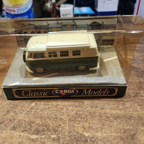 Vintage 1991 corgi - 1991,