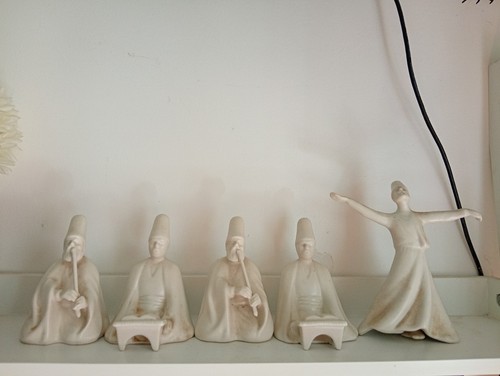 Five turkish whirling dervish - five,
