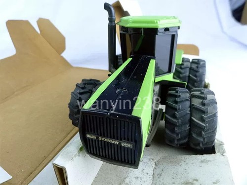 ERTL.1:32.FARM.CASE.STEIGER