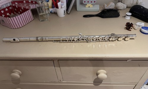 Pearl 505 flute - with, case